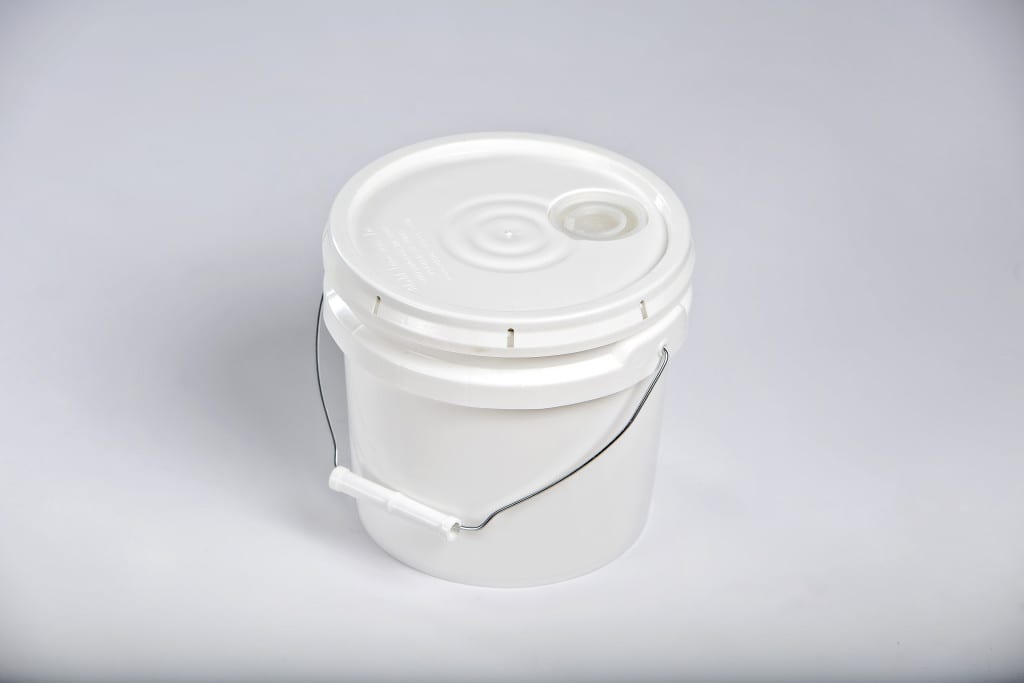 10-pack 1 Gallon Plastic Pails Heavy Duty White Small Paint