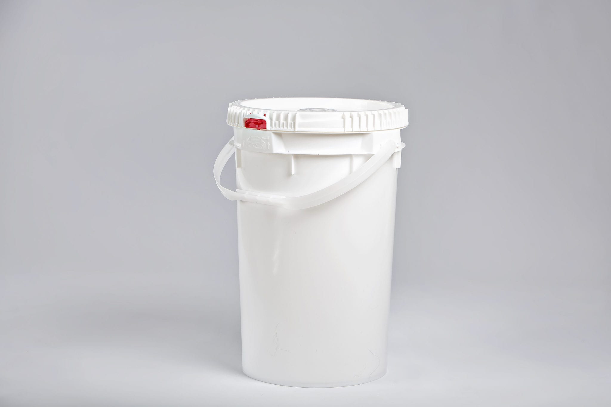 5 Gallon Buckets: the Ultimate Airtight Storage Containers